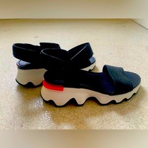 Like new Sorel sandal